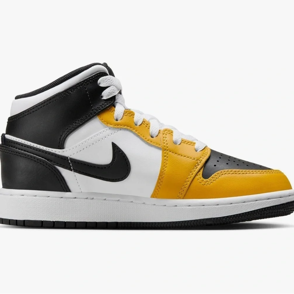 Nike Air Jordan Mid Sneakers - Black, White, Yellow toddler sz 10C nwob, 015